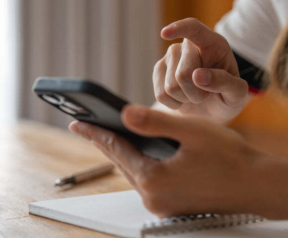 Employee reading SwipePoint notifications